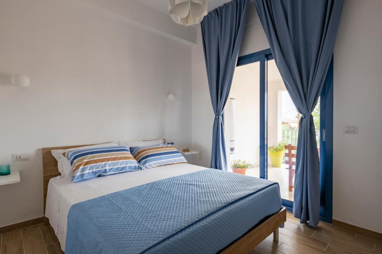 Casa Vacanze Il Mirto 巴里萨尔多 外观 照片